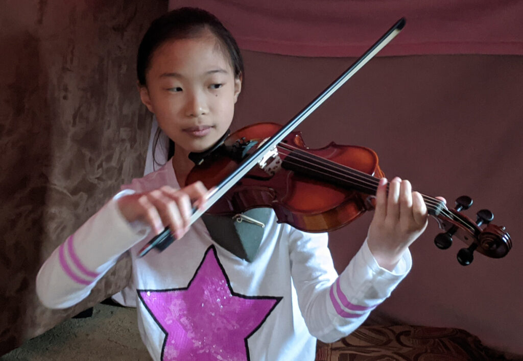 Girl playing violin
