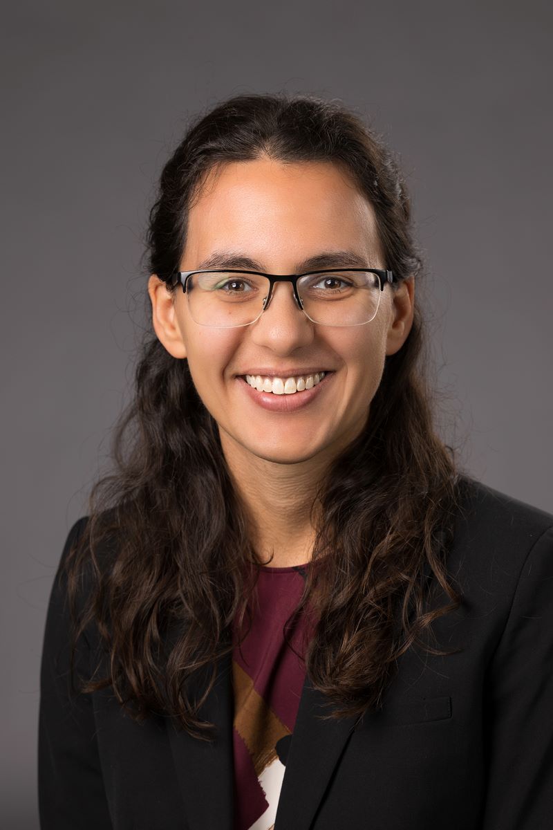 Profile Photo: Stephanie Lange