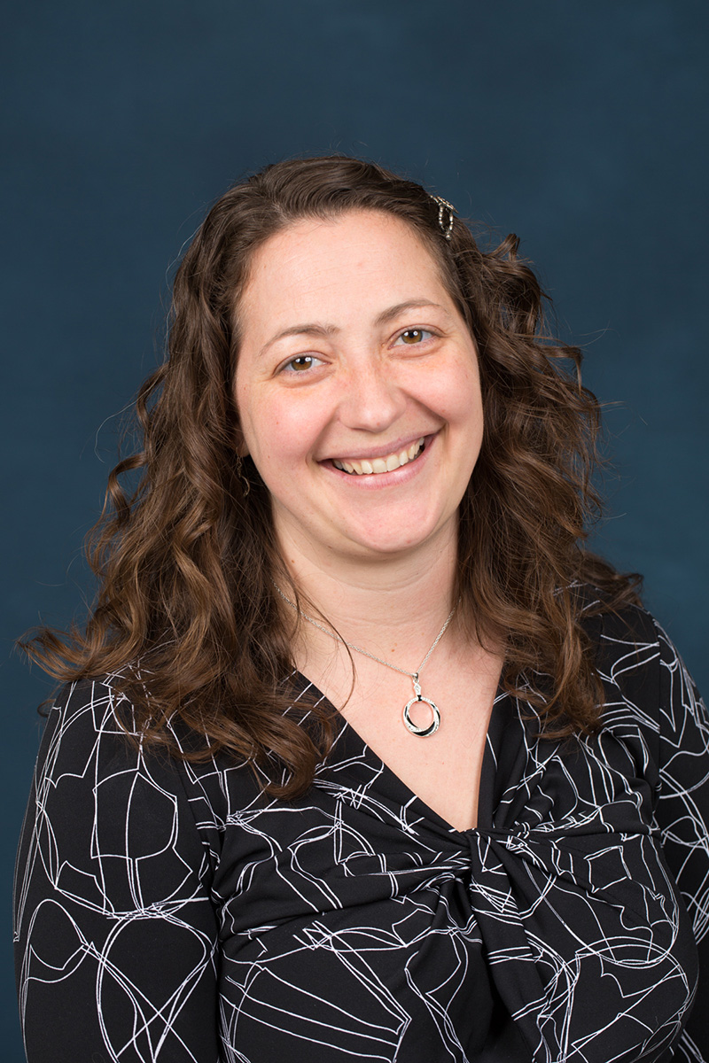Profile Photo: Jessica Tomaszewski