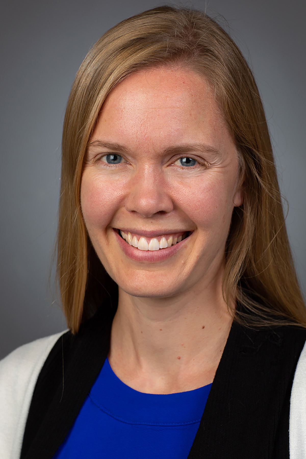 Profile Photo: Amber Garbe