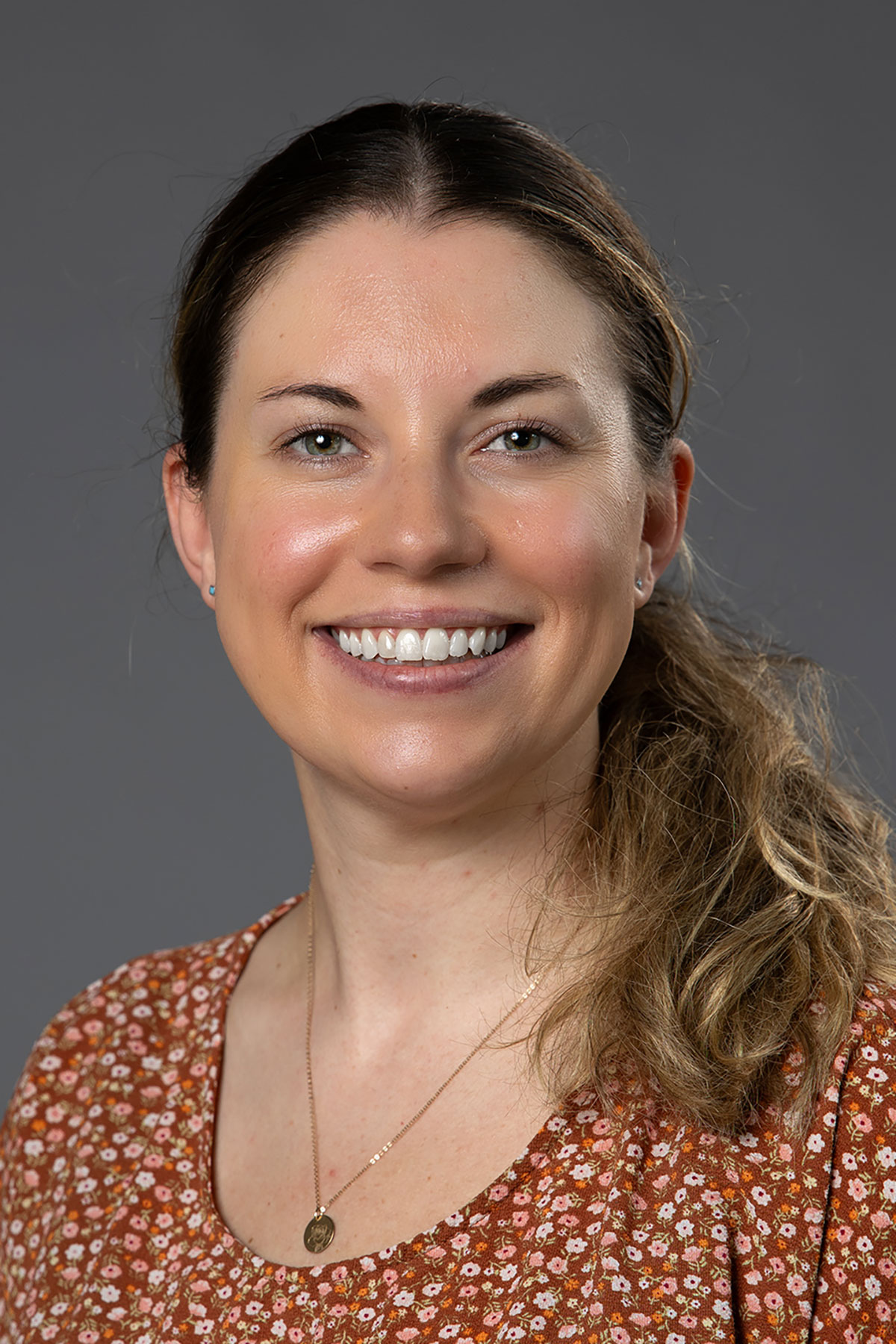 Profile Photo: Joelle Mizgalski