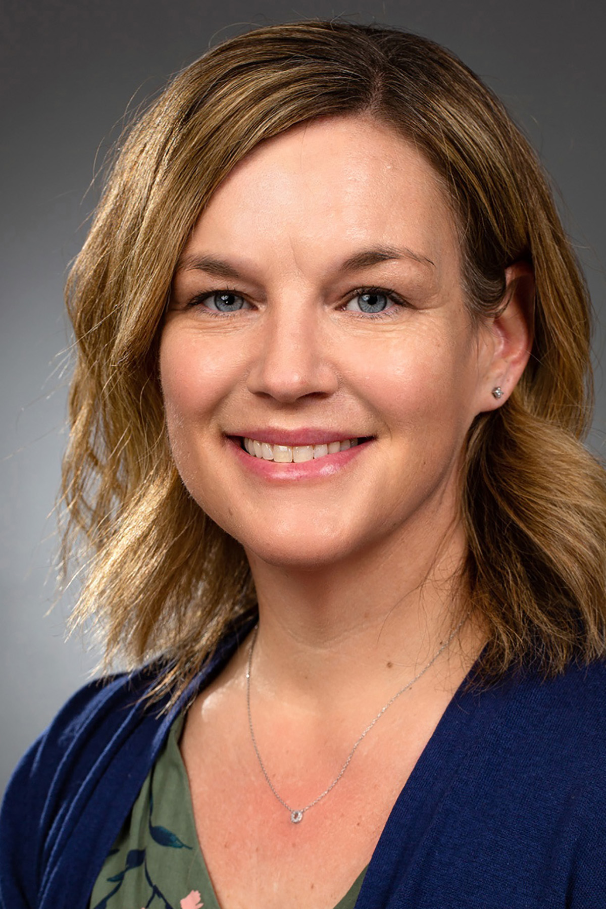 Profile Photo: Holly Schmies