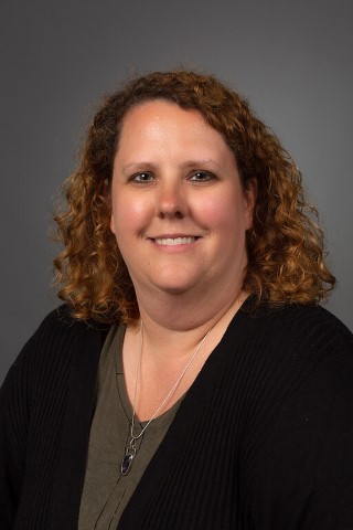 Profile Photo: Erin Raikowski