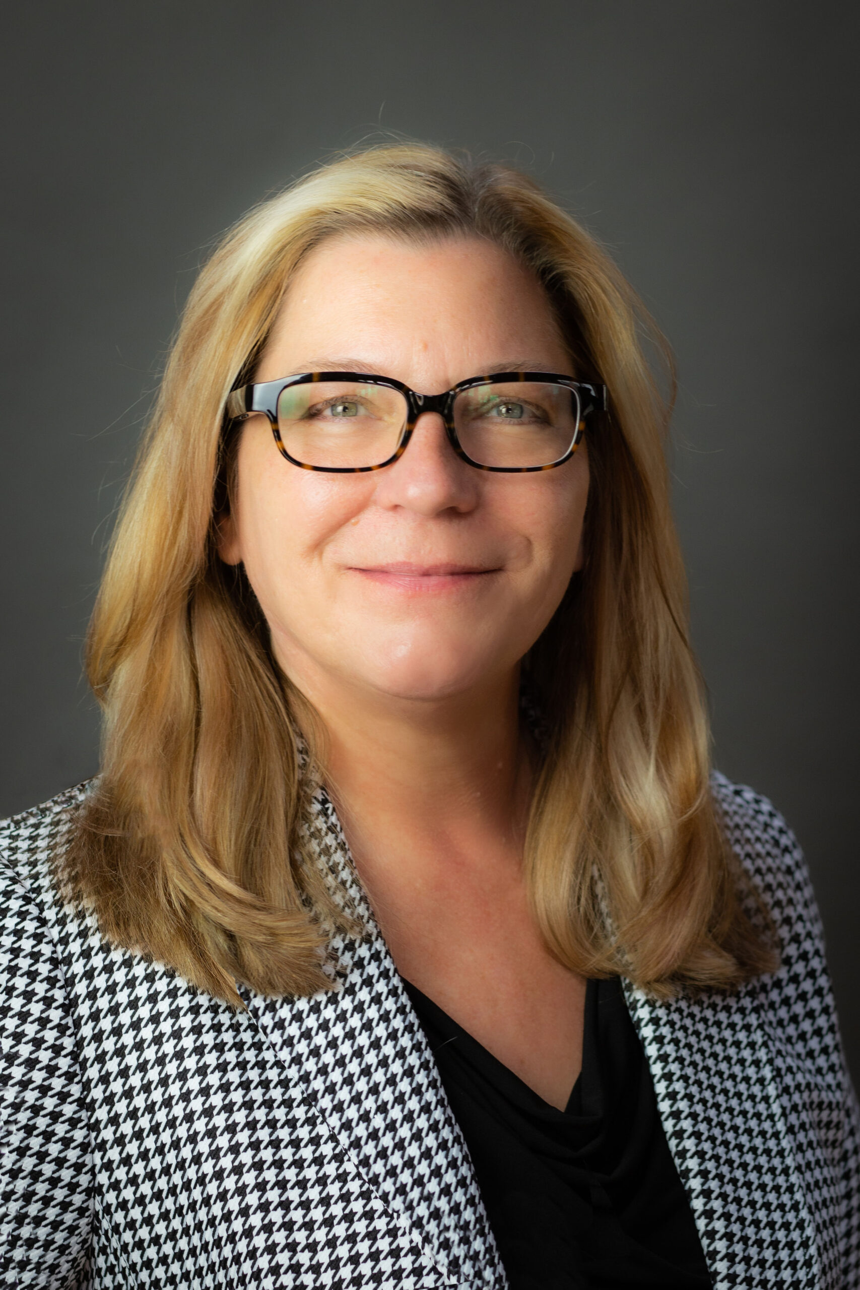 Profile Photo: Renee Pfeifer-Luckett