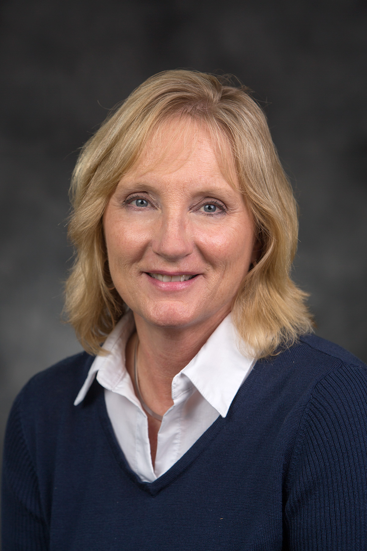 Profile Photo: Kim Siclovan