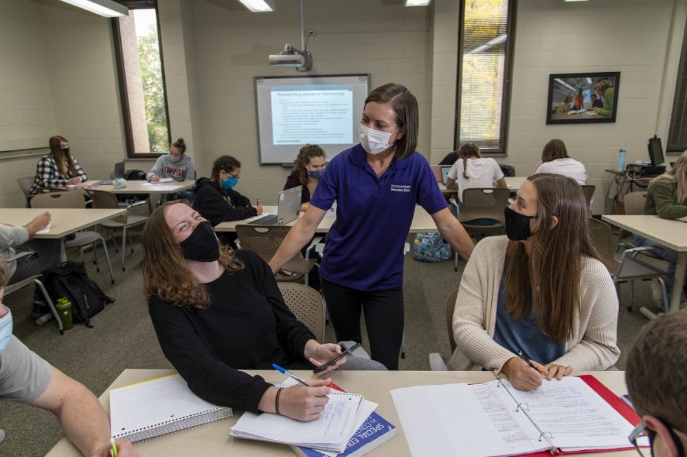 Associate Professor Nikki Logan in class with education students