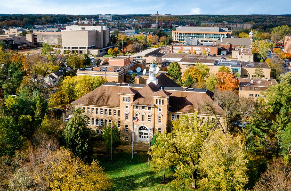 Aerial shot of UW-Stevens Point campus