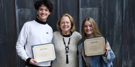COFAC Students receiving scholarships