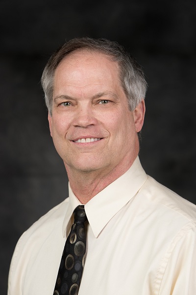 UWSP Professor Justin Rueb joined the Psychology Department in 2000.