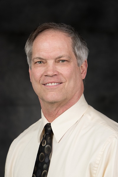 UWSP Professor Justin Rueb joined the Psychology Department in 2000.