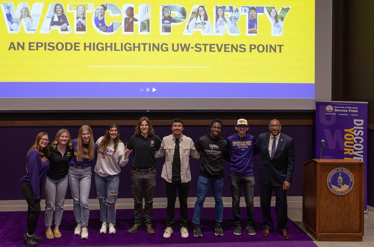 Student cast members of UWSP’s episode of The College Tour joined with Chancellor Gibson at a premiere held recently at the Dreyfus University Center Theater.