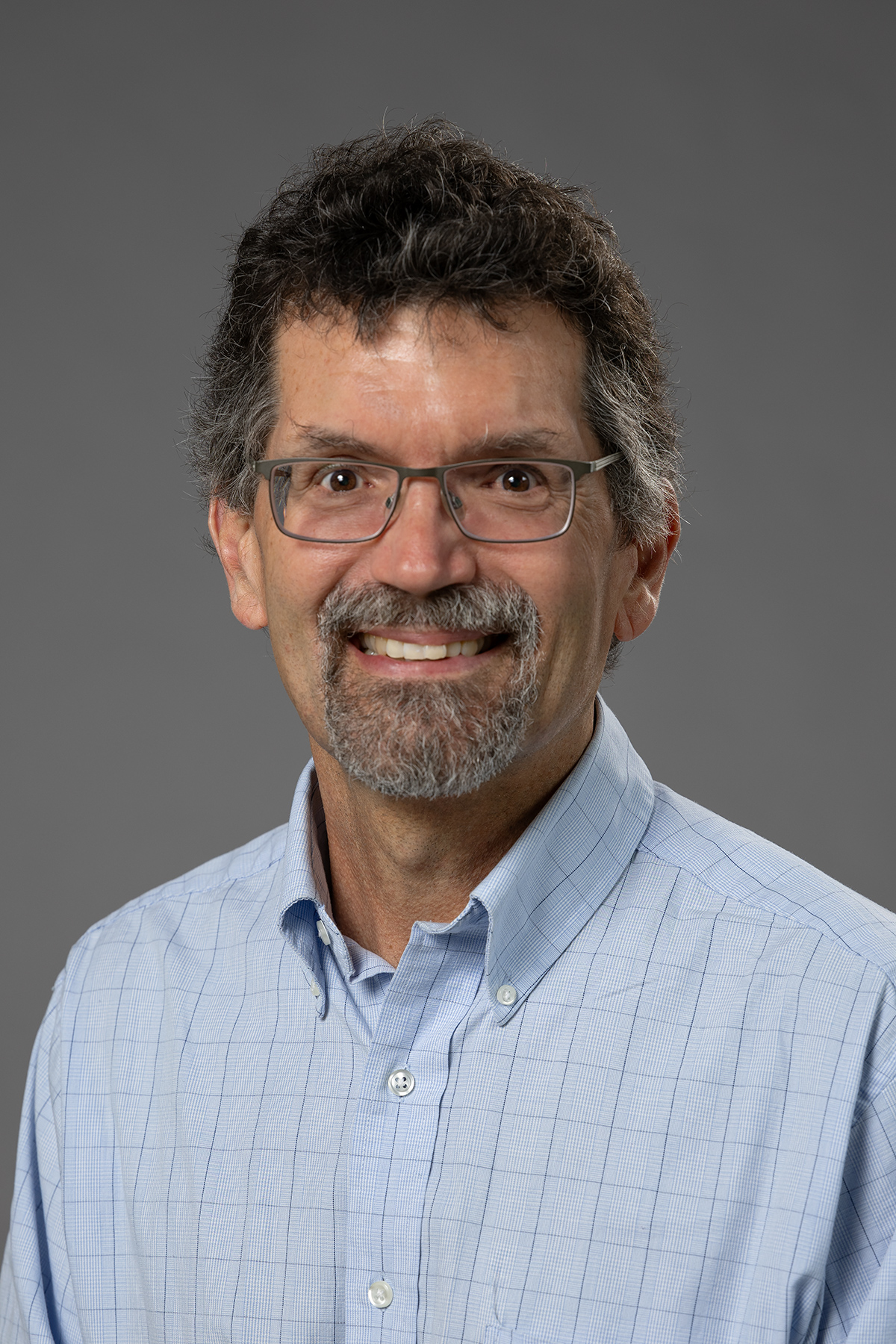 Paul Whitaker, professor of biology at UWSP at Wausau, received the 2024 University Service Award.